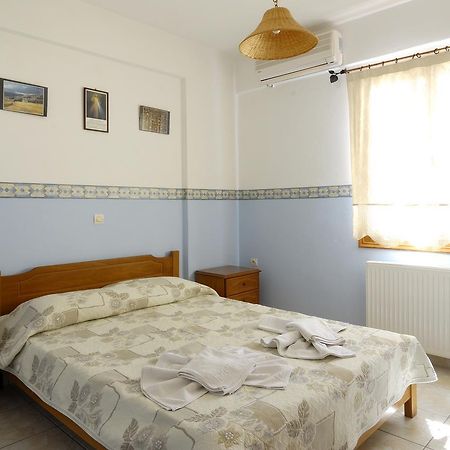 נאוסה La Celestina Apartments מראה חיצוני תמונה