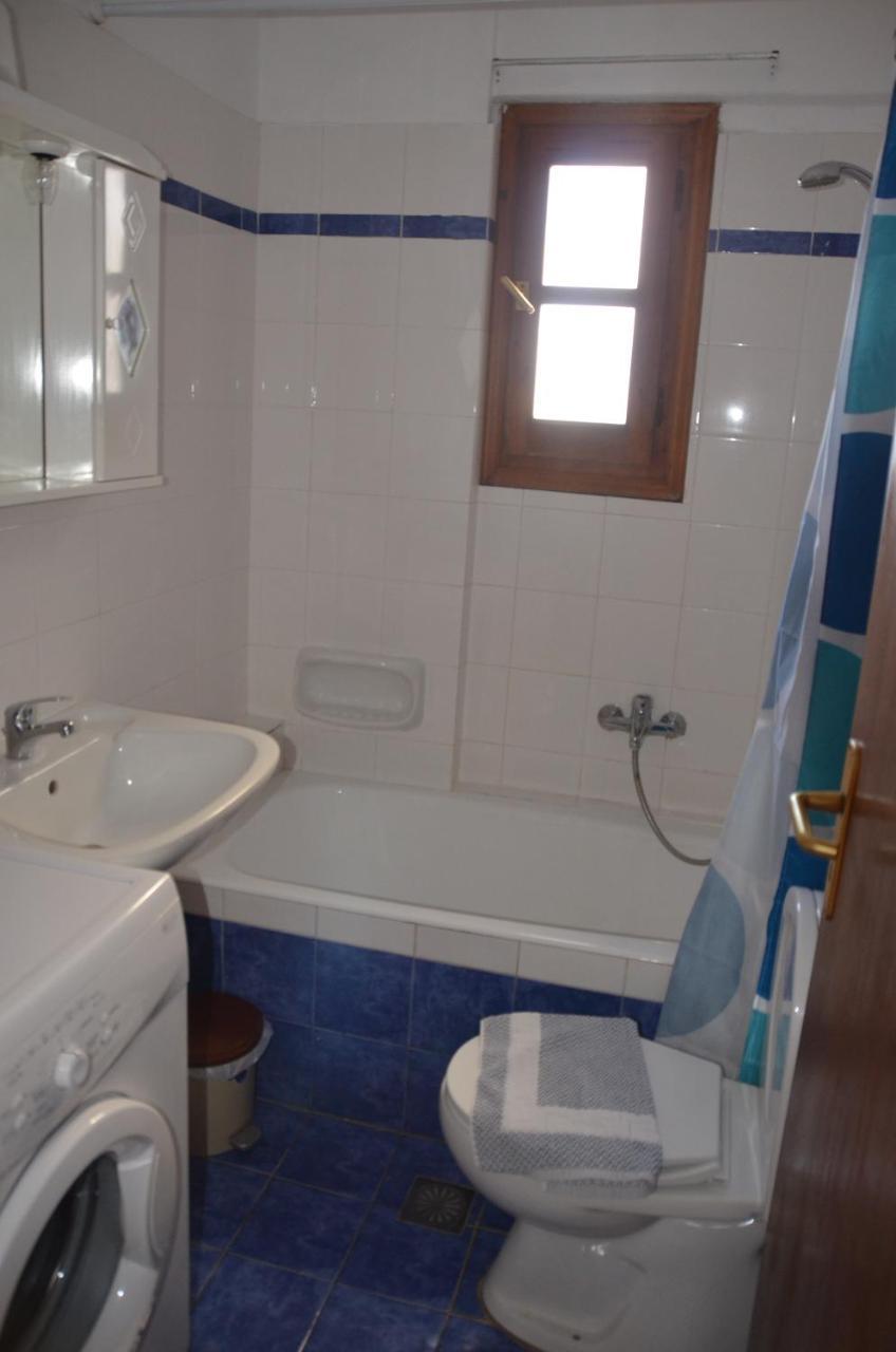 נאוסה La Celestina Apartments מראה חיצוני תמונה