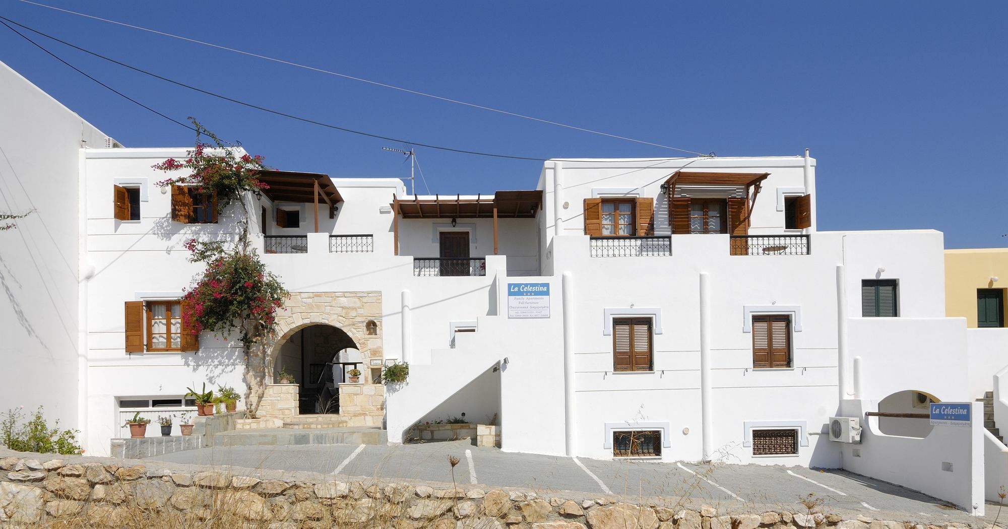 נאוסה La Celestina Apartments מראה חיצוני תמונה